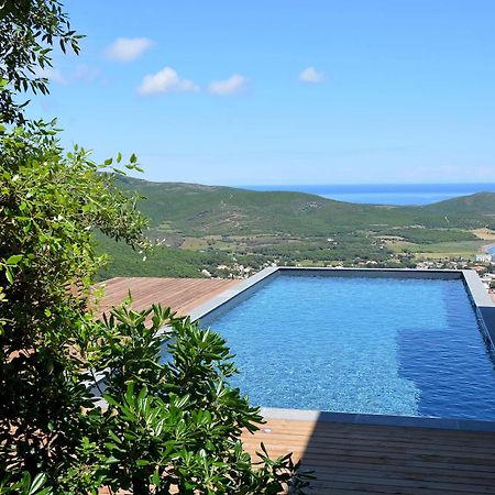 Le Tomino Hotel Macinaggio  Buitenkant foto